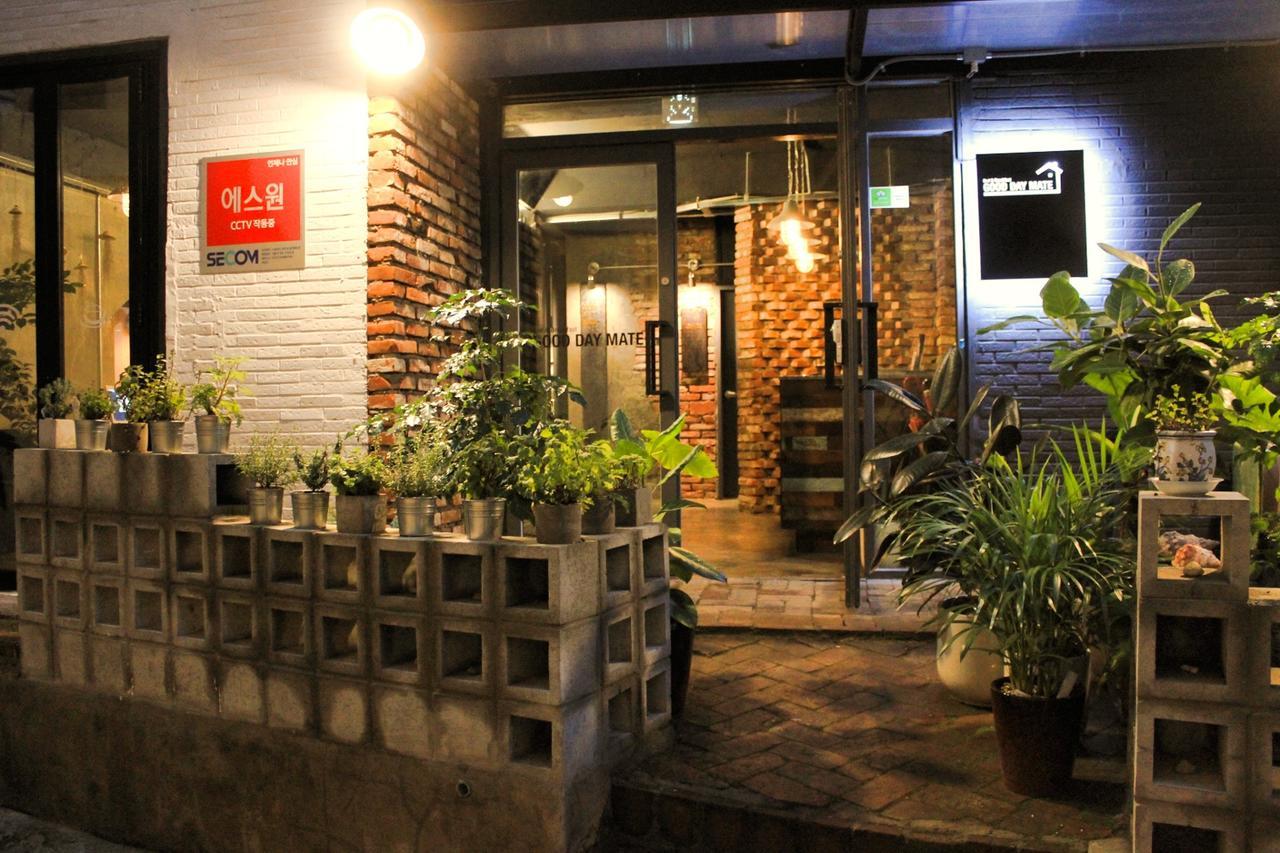 Albergue Good Day Mate Ciudad Metropolitana de Ciudad Metropolitana de Busan Exterior foto